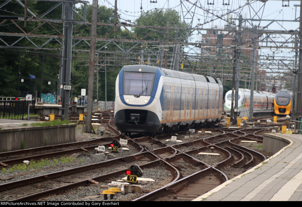 NS Sprinter #2635 - Nederlandse Spoorwegen 